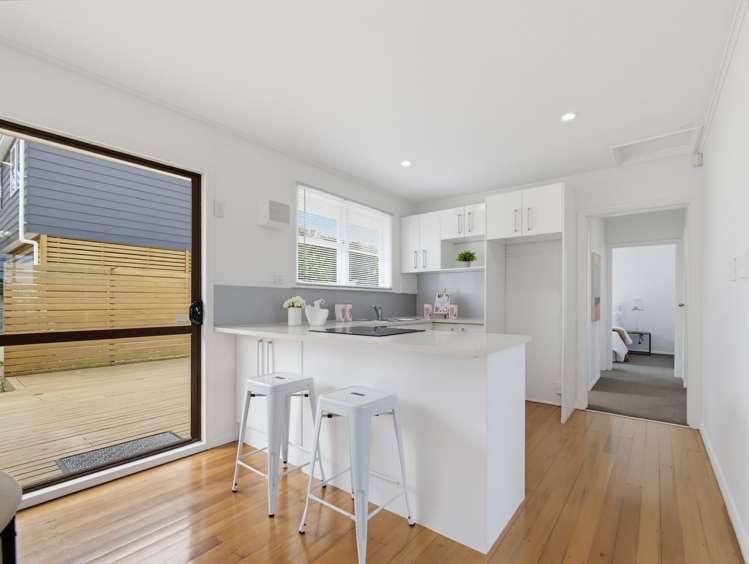 18 Buller Crescent Manurewa_6