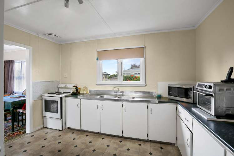 155 Seaview Road Westown_6