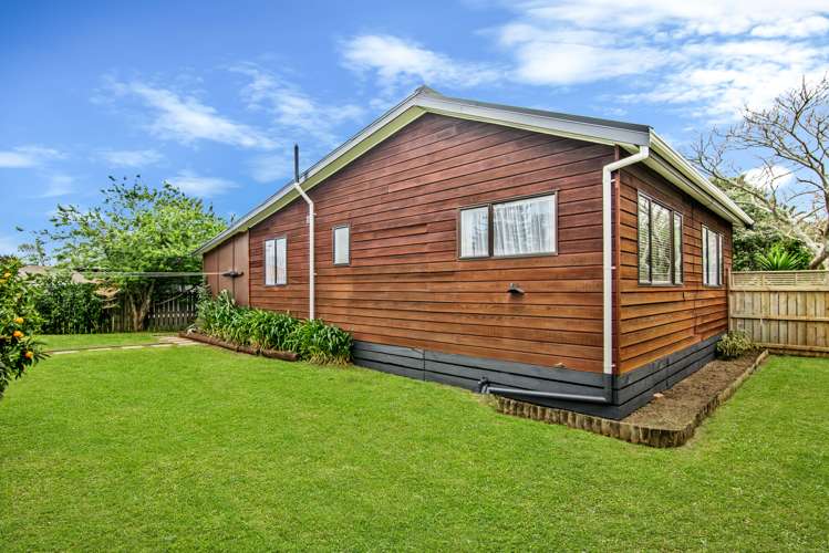 100 Chislehurst Street Henderson_4