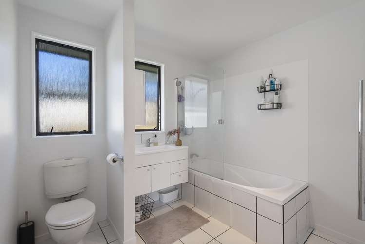 43 Riversdale Drive Merrilands_19