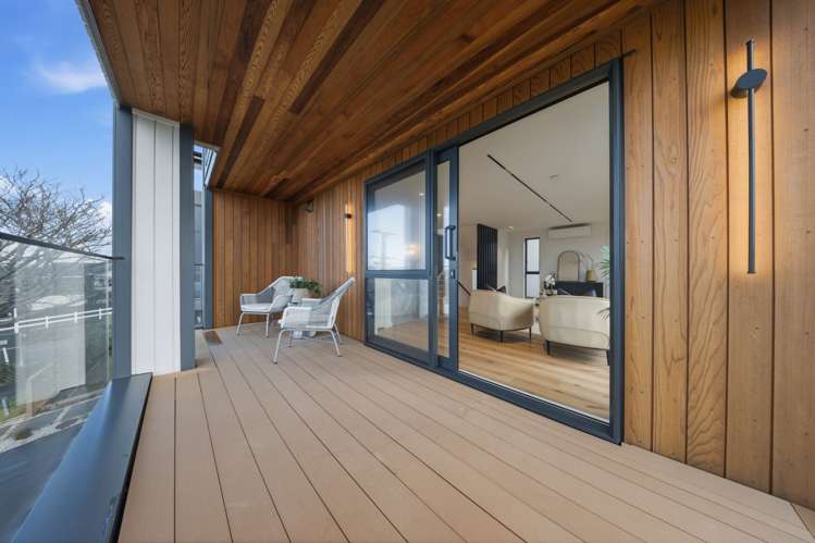 2B Rangitoto Terrace Milford_14