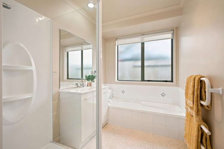 70 The Gardens Drive Papamoa_14