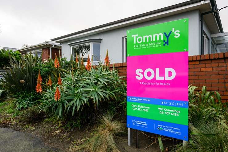 Wellington’s housing market favours buyers right now but uncertainty around public sector jobs has shrunk the buyer pool. Photo / Getty Images