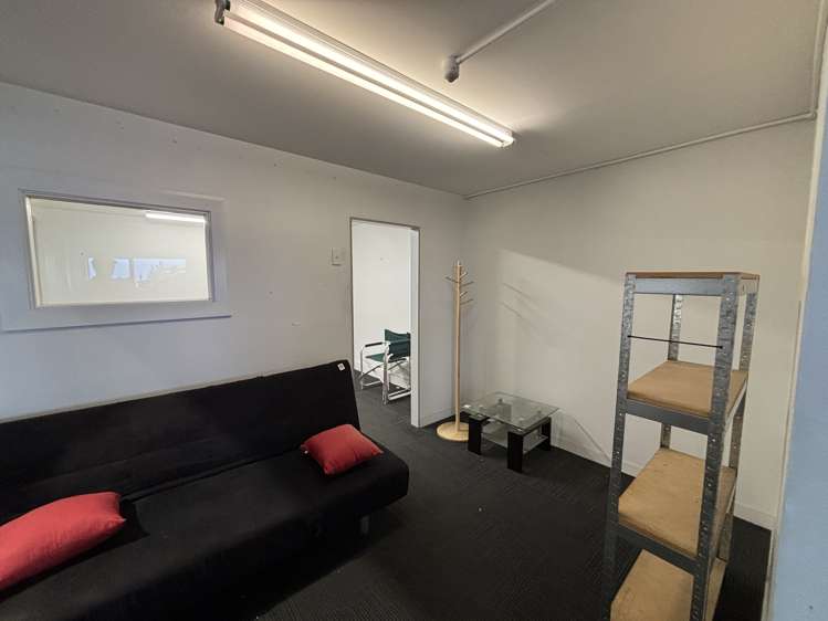 67 Port Road Seaview_14