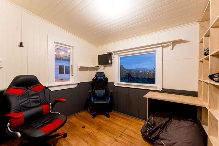 169 Surrey Street Saint Clair_25