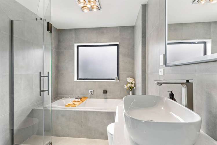 13 Atalanta Way Beachlands_21