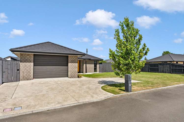 21 Maple Grove Solway_21