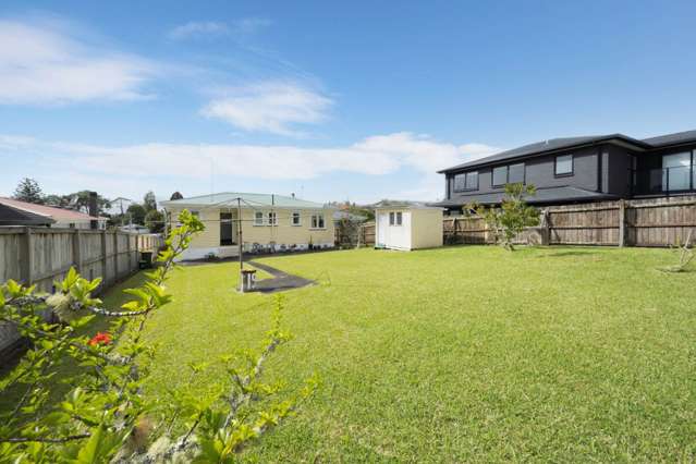 40 Kelwyn Road Kelston_2