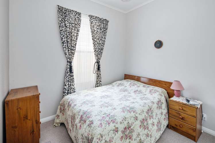 196 Rintoul Street Berhampore_15