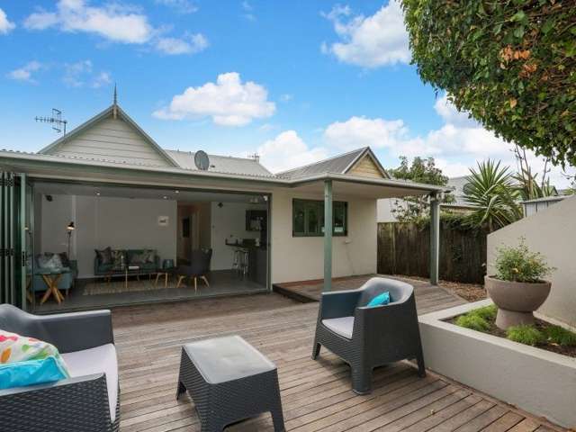 32 Mcgrath Street Napier South_3