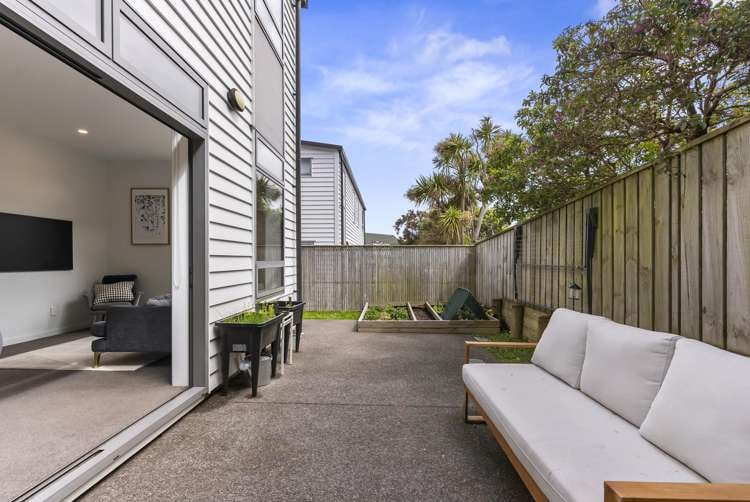 3/30 Monowai Road Johnsonville_9