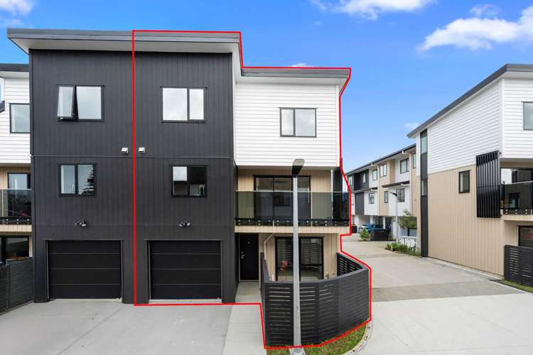 4 & 7-12/13 Arawa Street New Lynn_43