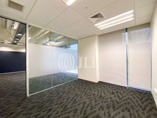 Part Level 5/19 Victoria Street W Auckland Central_1