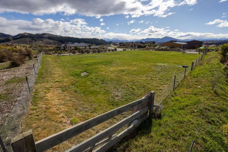 13 Jackson Rise Luggate_11