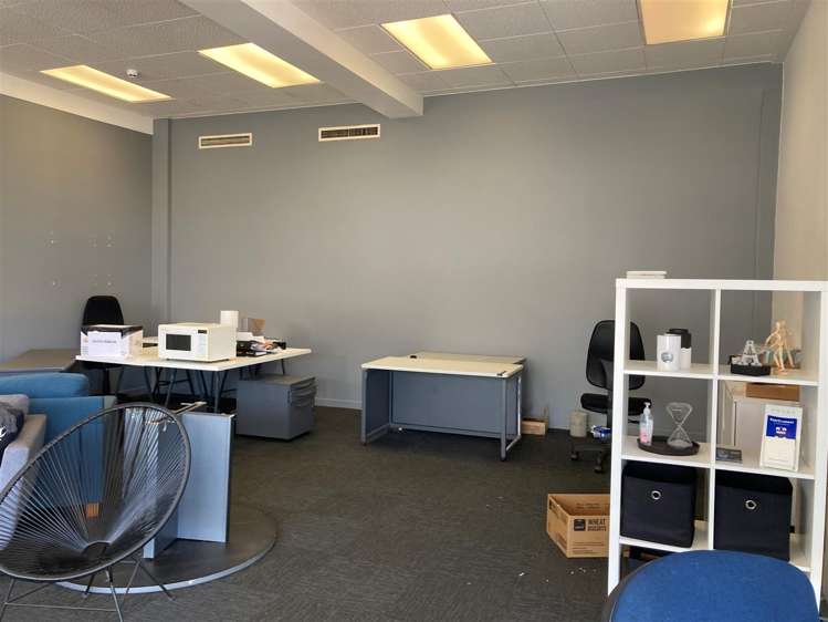 152 Main Street Upper Hutt Central_8