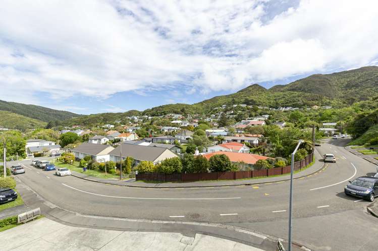 5/10 Thurleigh Grove Karori_2