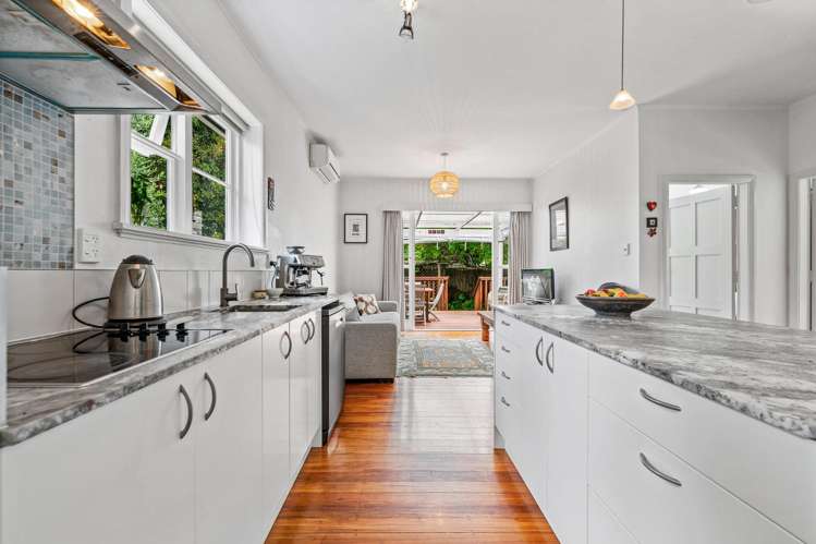 12 Achilles Crescent Devonport_3