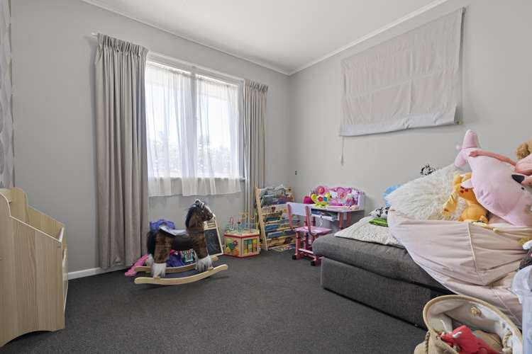 8 Kerry Place Papakura_6