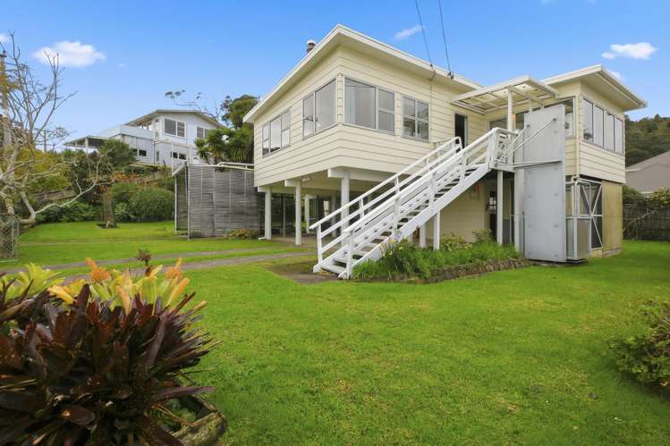 4 Valder Place Waiomu_17