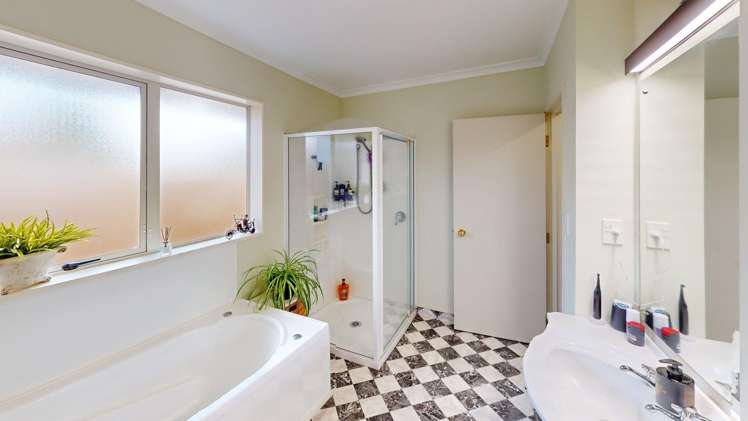 B/138 Ferguson Street West End_12