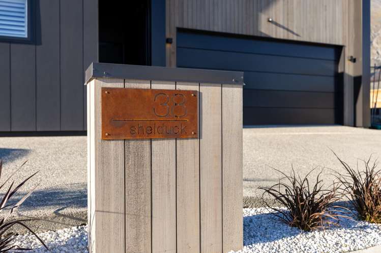 38 Shelduck Road Jacks Point_24