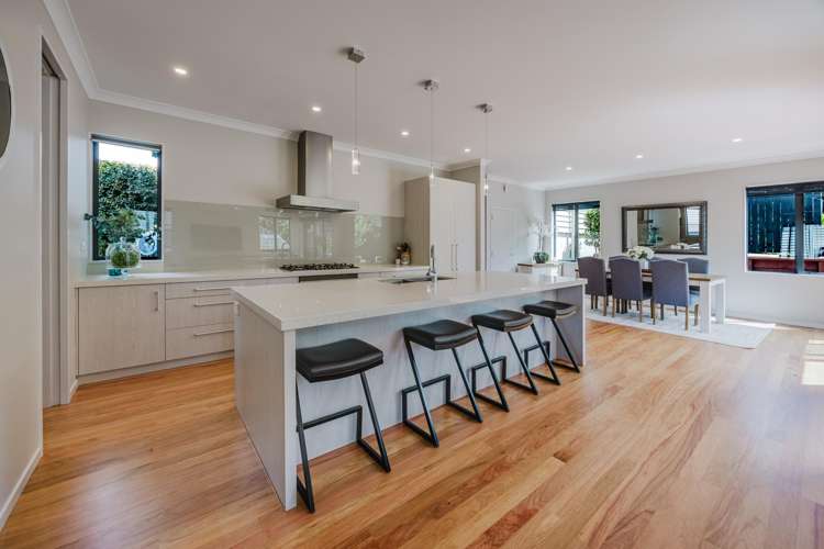 30 Beach Road Mellons Bay_6