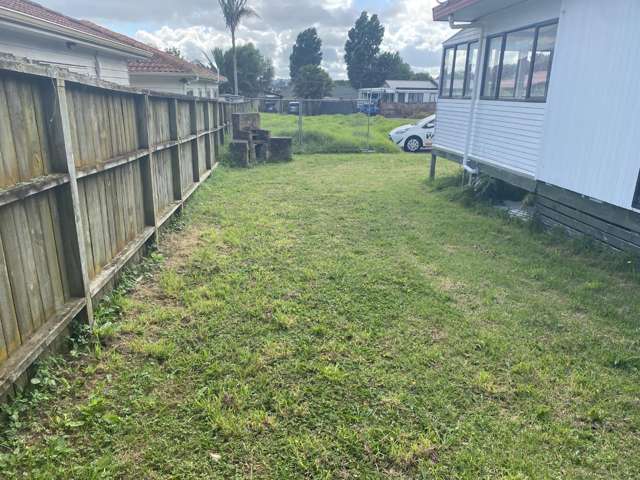 9/30 Gifford Avenue 10695_3