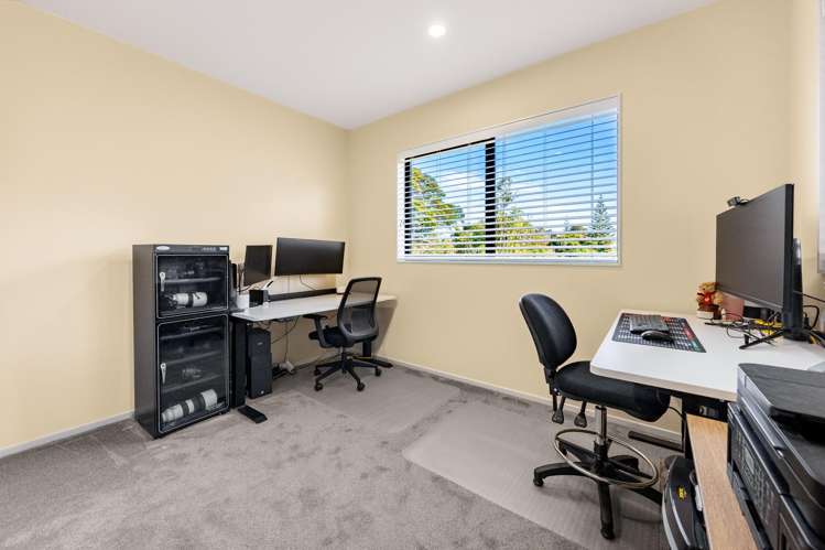 23C Stephanie Close Glenfield_13
