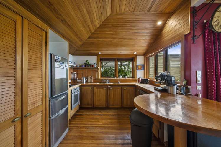 5 Karaka Street Eastbourne_8