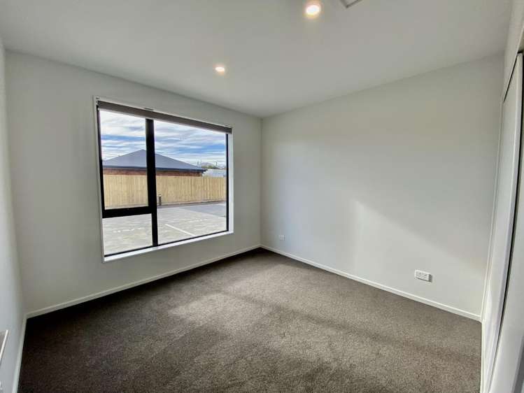 2/58 Bamford Street 1582_4