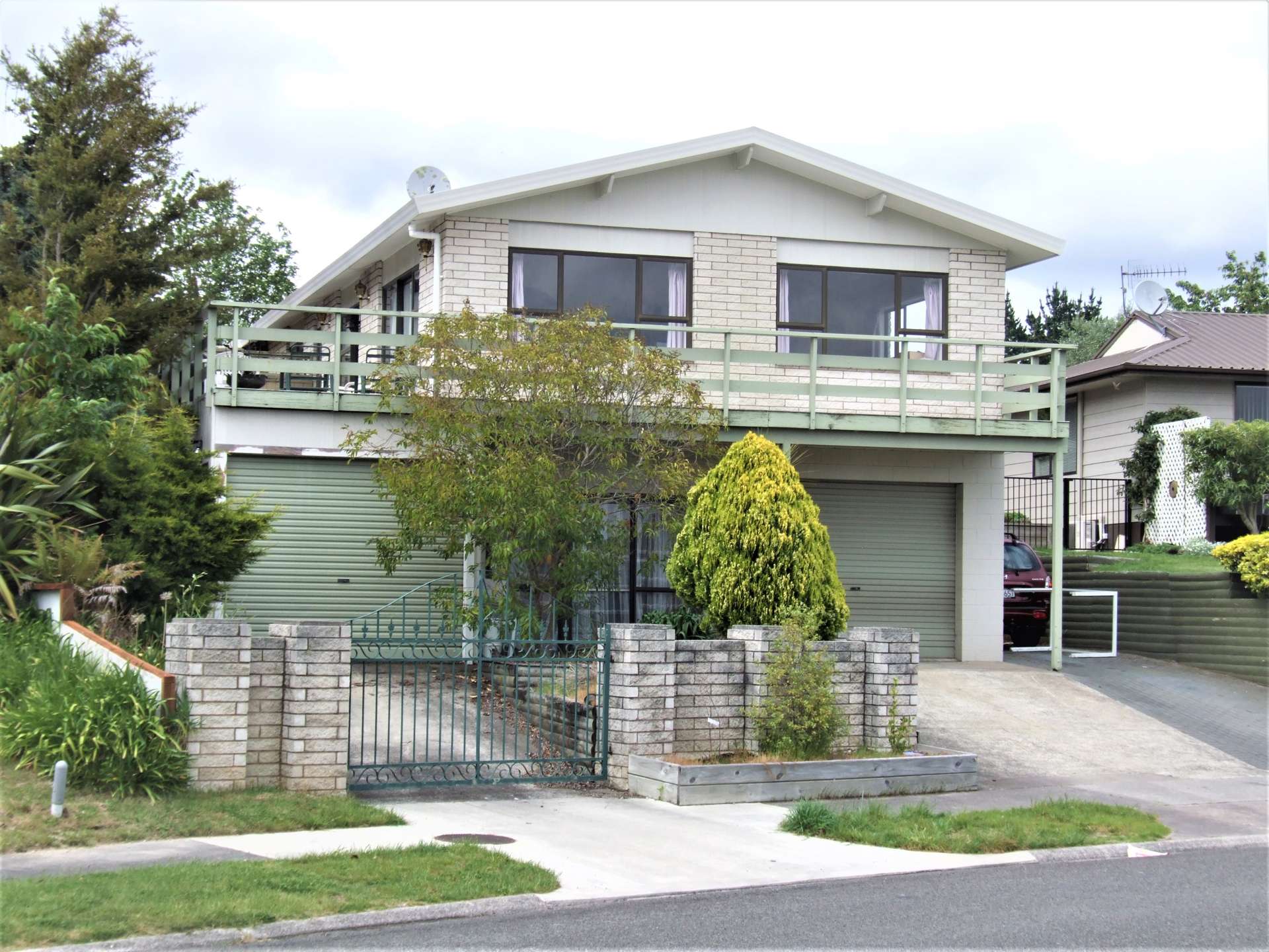 20 Kempton Place Richmond Heights_0