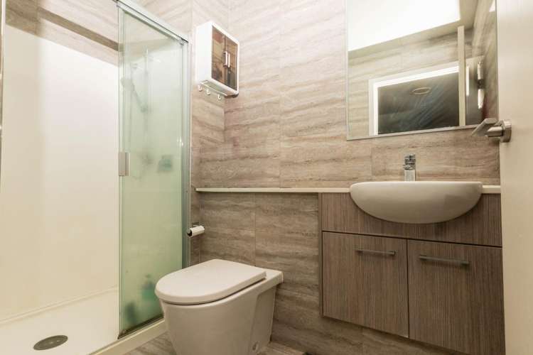 209/1 Rose Garden Lane 10862_5