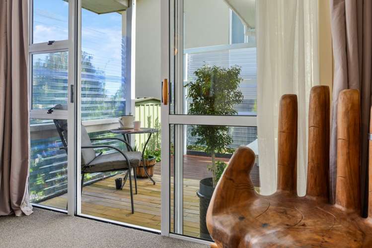 66 Wharf Road Clarks Beach_8