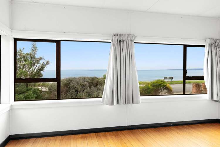 9 The Esplanade Eastern Beach_5