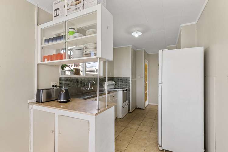 4 Convair Crescent Mangere_6