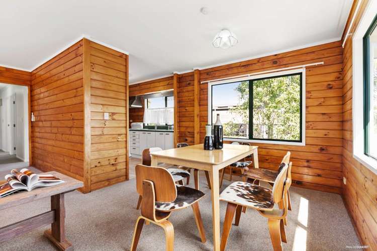 2/50 Elliott Avenue Bayview_6