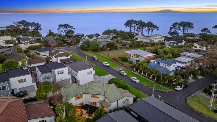 1/10 Ringwood Street Torbay_14