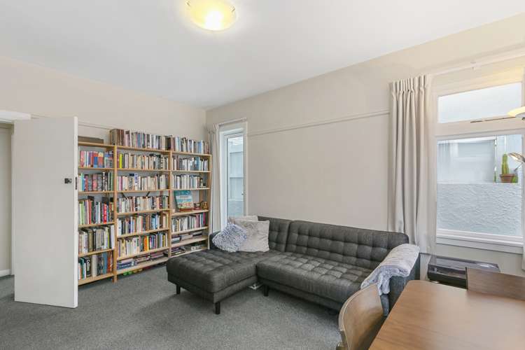 5/1 Rixon Grove Mount Victoria_6