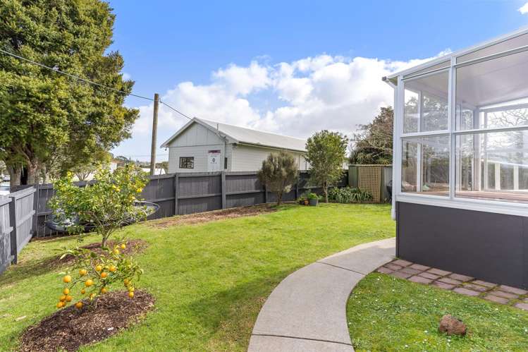 2/1 Recreation Drive Birkenhead_18