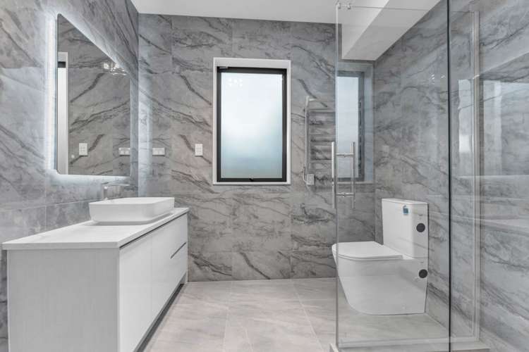 148 Mcquoids Road Flat Bush_17