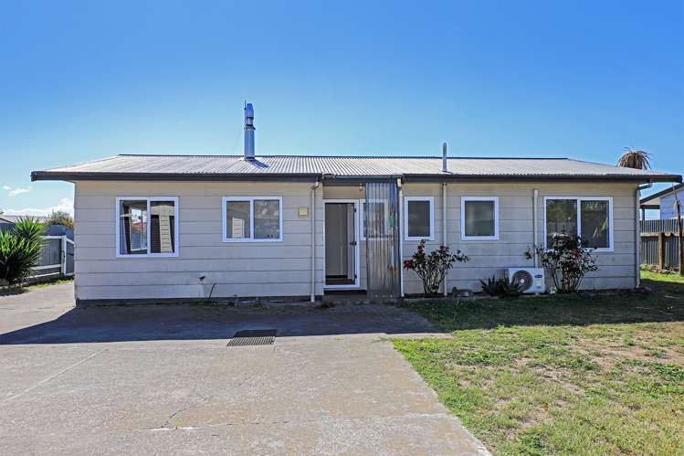347 Flaxmere Avenue Flaxmere_12