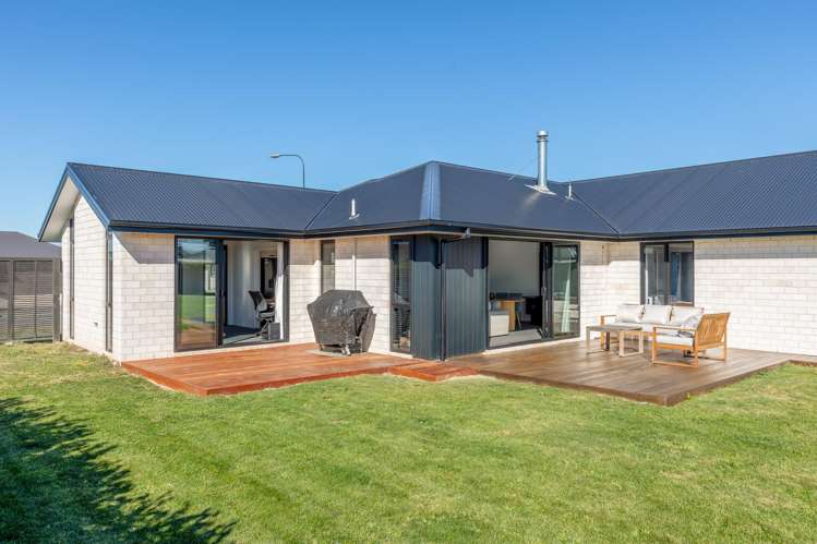 6 Westmorland Avenue Darfield_20