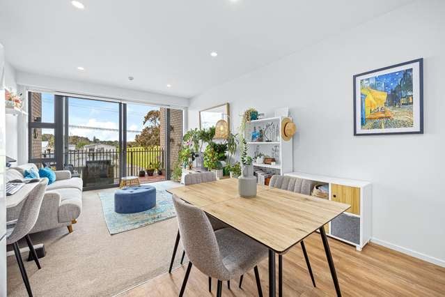 Modern First Floor 1 Bedroom in Northcote