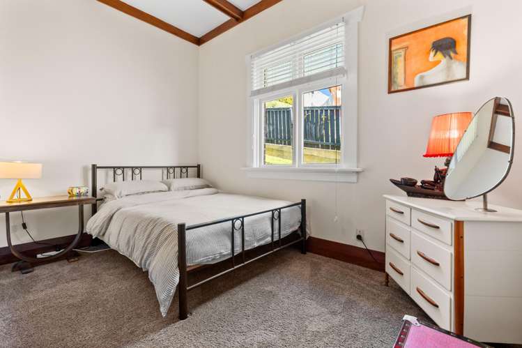 5 Lomond Street Caversham_18