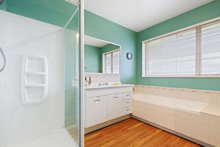 537 Harewood Road Harewood_14