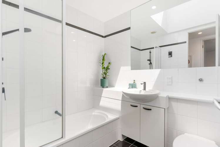 1/13 Hepburn Street Freemans Bay_21