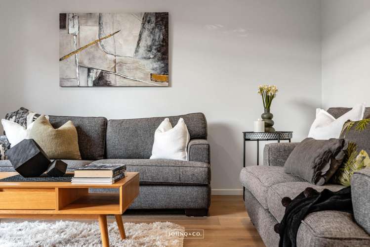 52 Bluegrey Avenue Stonefields_11