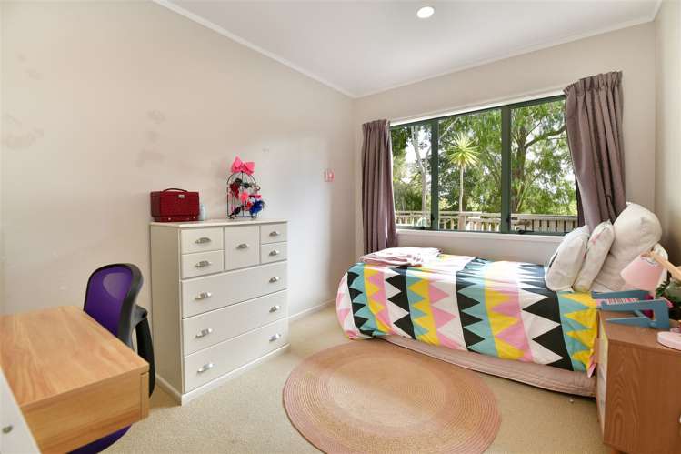 33a Kia Ora Road Beach Haven_19