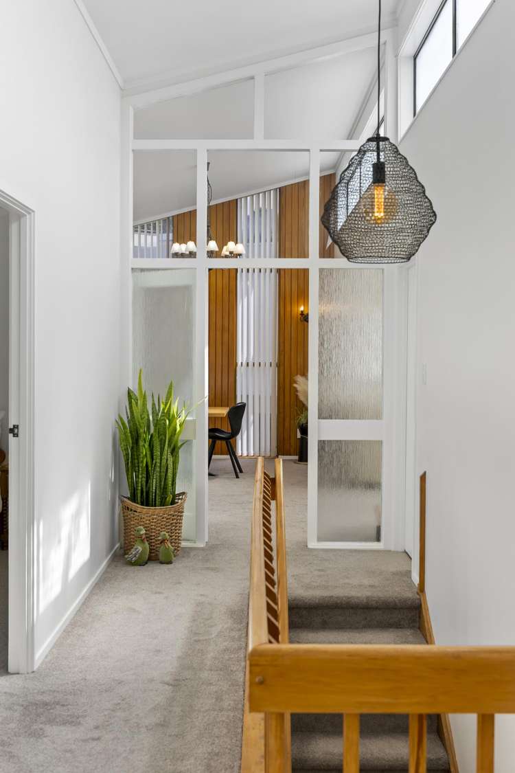 25 Coromandel Crescent Mairangi Bay_13