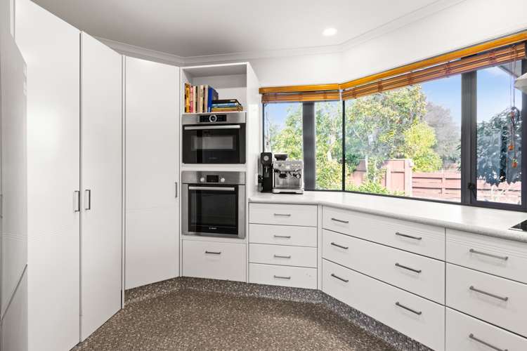 11a Bowling Road Greenmeadows_6